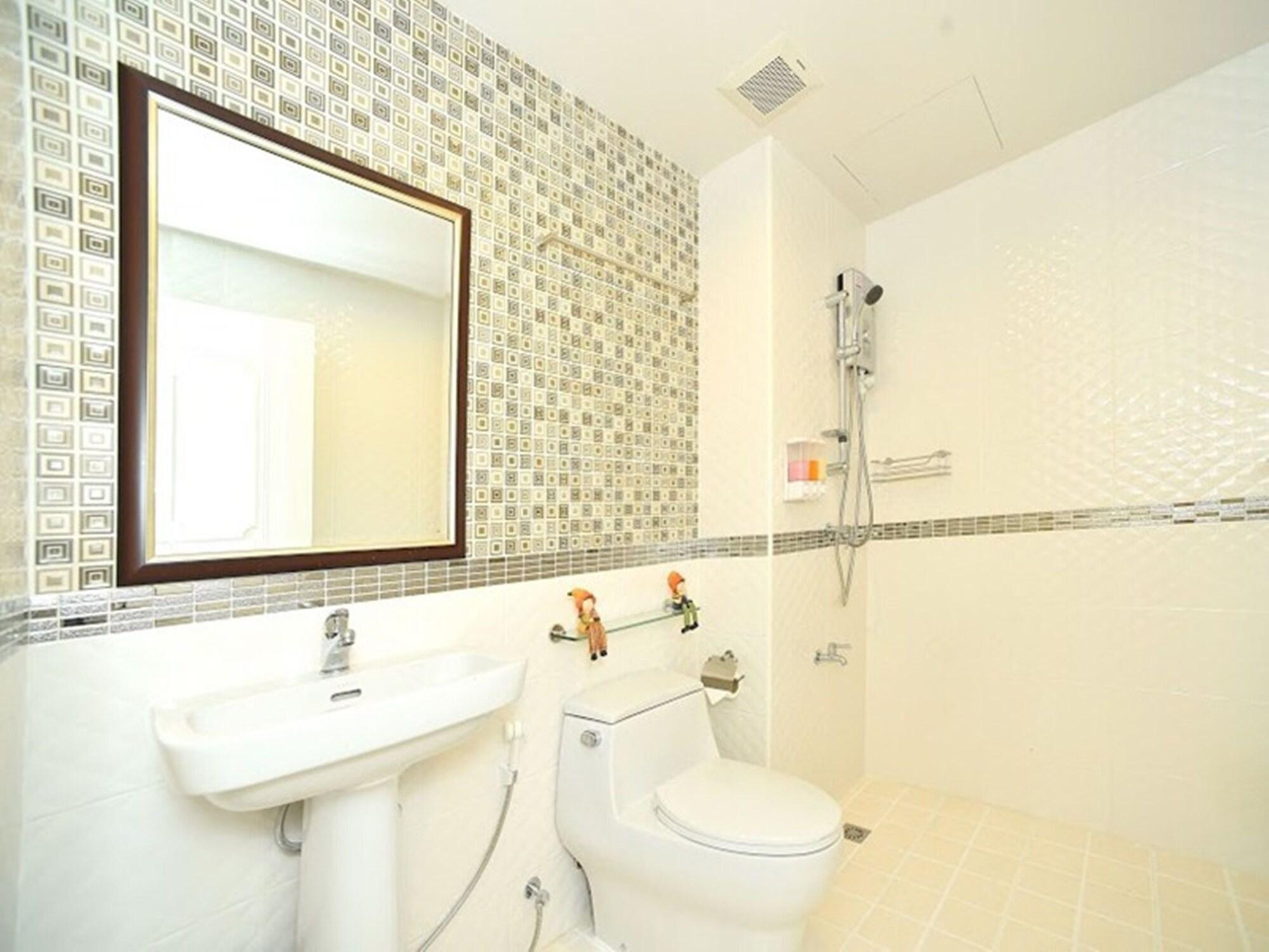 Parvena Hotel Μπανγκόκ Εξωτερικό φωτογραφία
